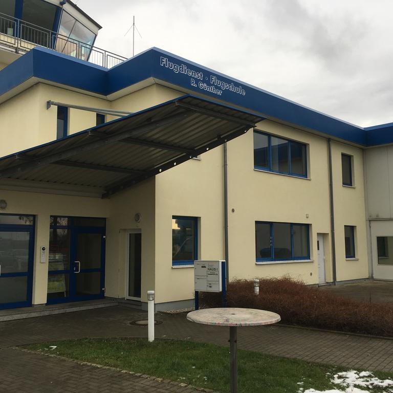 Pension Take Off Гера Екстериор снимка